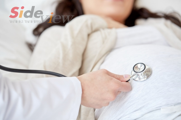 출처: 이미지투데이(고령의 산모가 증가함에 따라 임신중독증 환자가 늘어 산모뿐만 아니라 태아의 건강까지 위협한다.