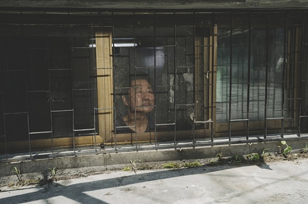 출처:네이버 영화(‘기생충’ 영화에 등장한 한국 반지하 주택 문화에 대한 세계의 관심이 증가하고 있다.)