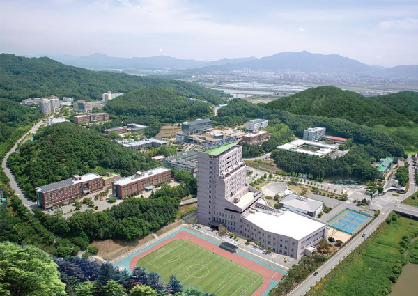 출처: 한국교통대학교(한국교통대학교 전경)